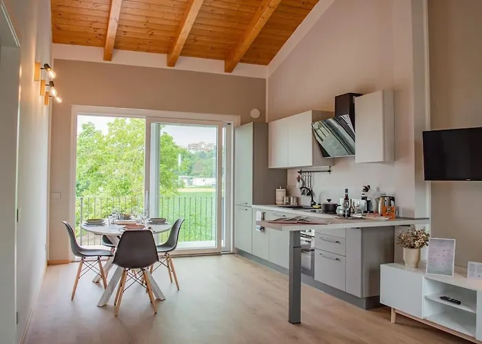 Casa Martinet- Prestogioso 2 2 Bagni Privati Con Terrazza 35m * ブラ