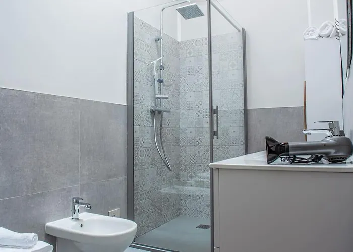Casa Martinet- Prestogioso 2 2 Bagni Privati Con Terrazza 35m アパート